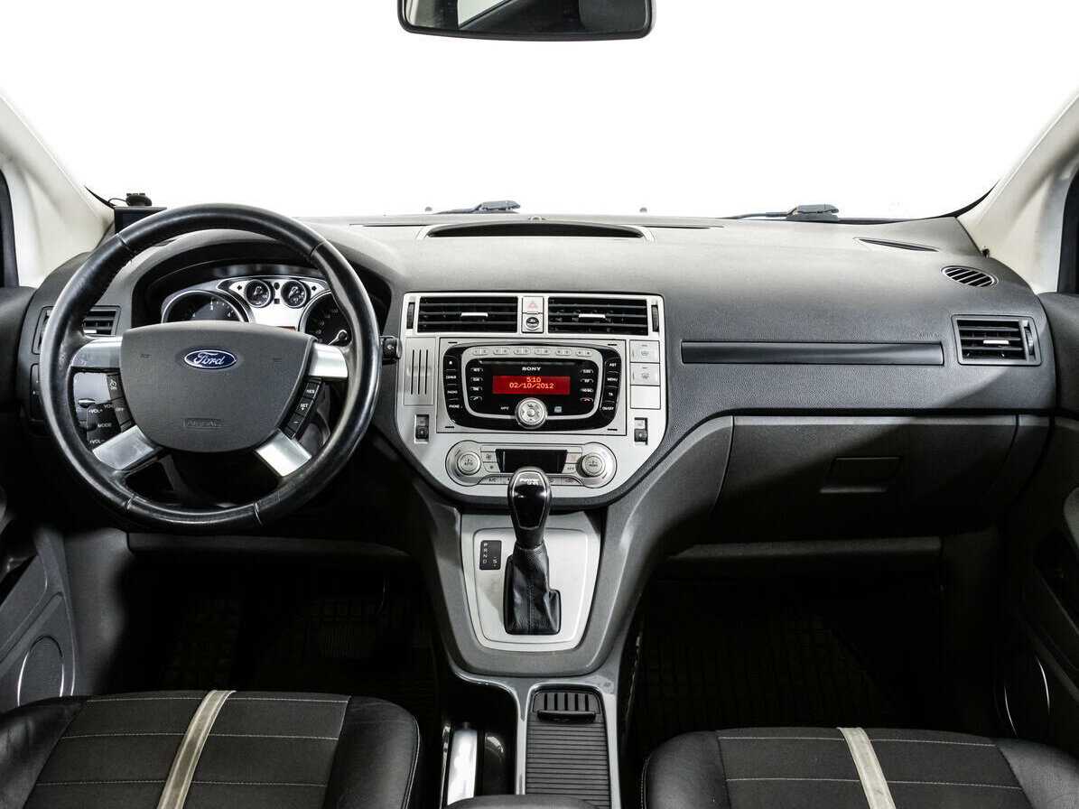 Купить Ford Kuga с пробегом. Фото: #9