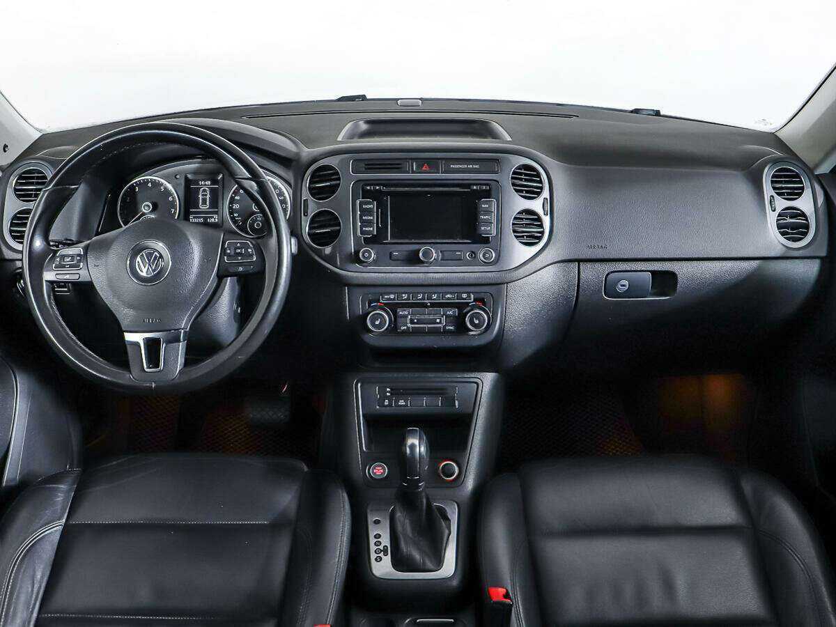 Купить Volkswagen Tiguan с пробегом. Фото: #10