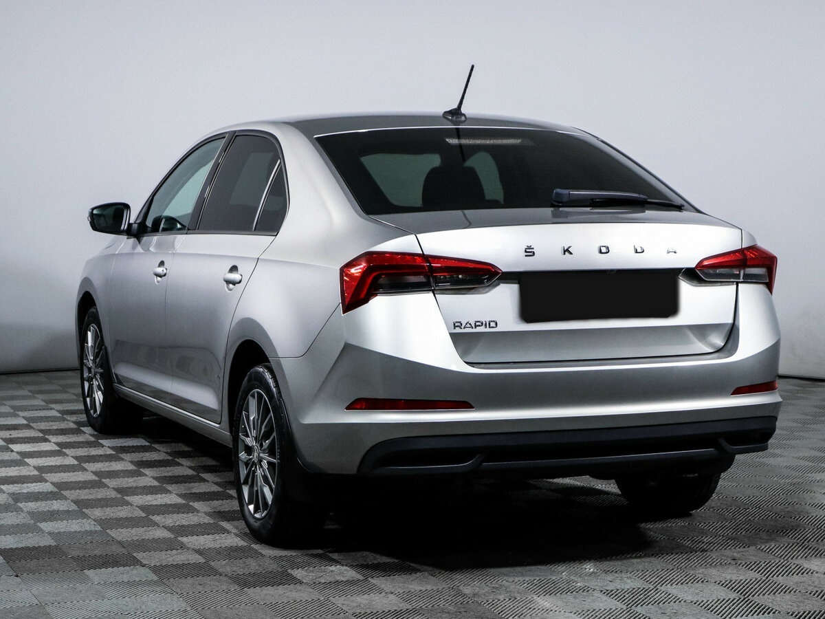 Купить Skoda Rapid с пробегом. Фото: #5
