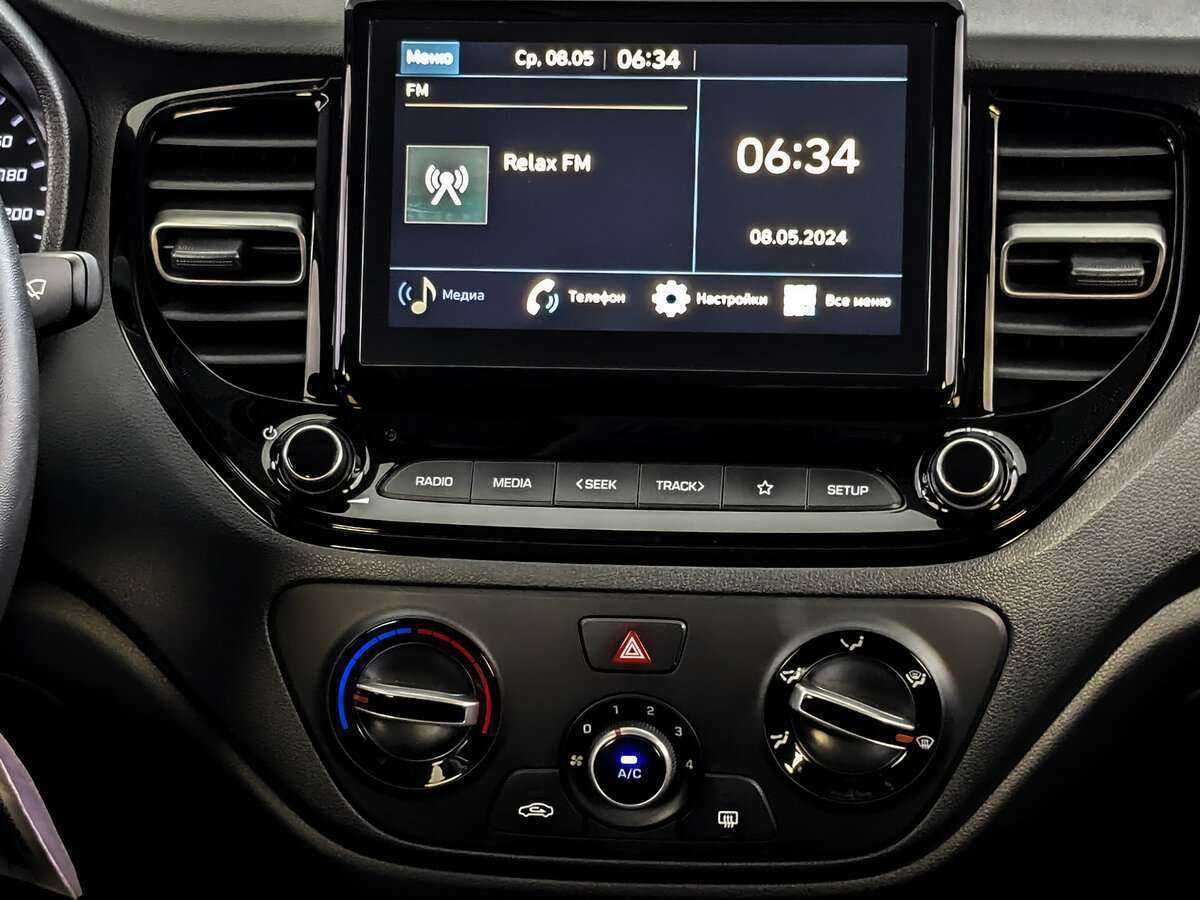 Купить Hyundai Solaris с пробегом. Фото: #12