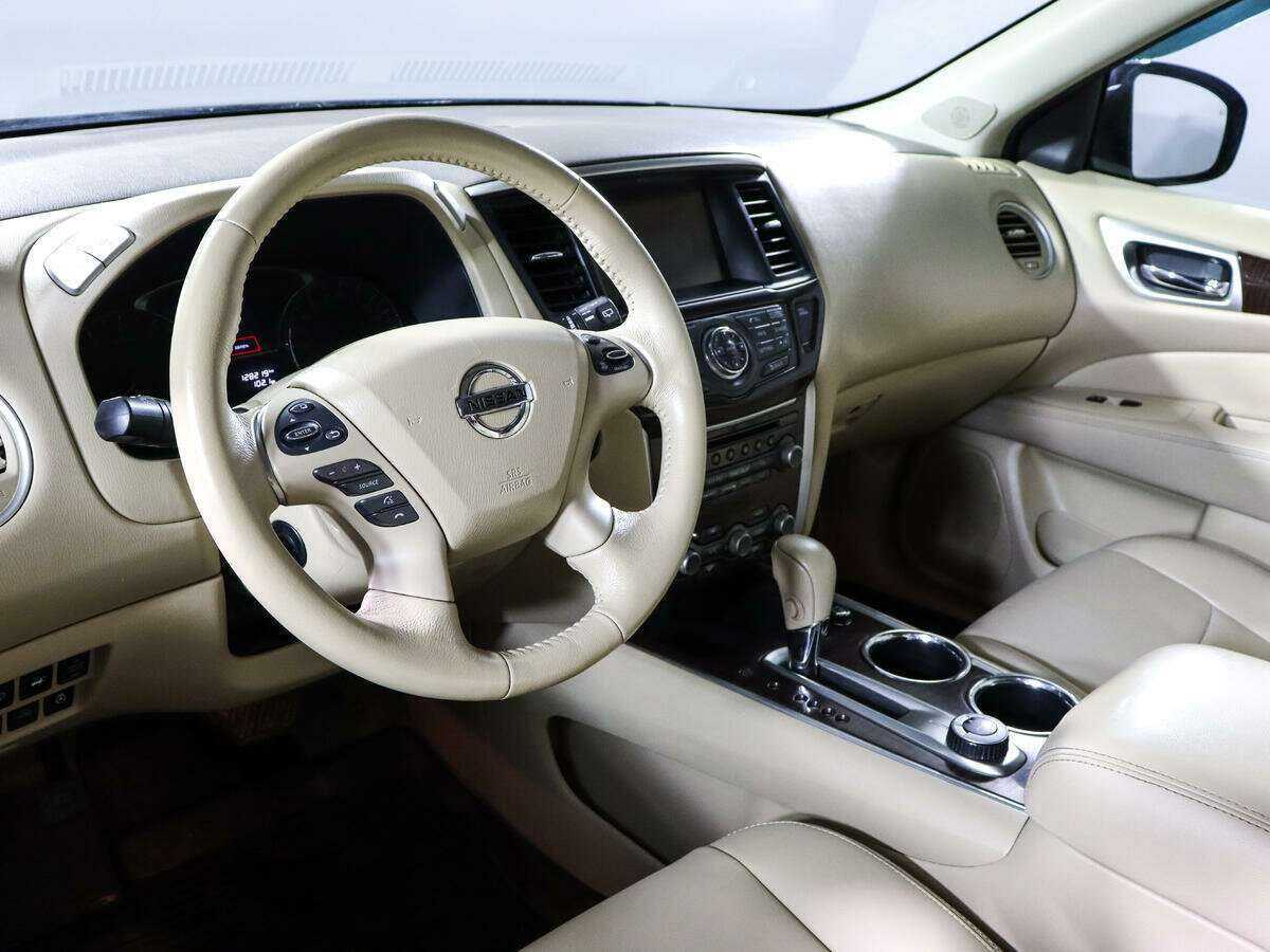 Купить Nissan Pathfinder с пробегом. Фото: #11
