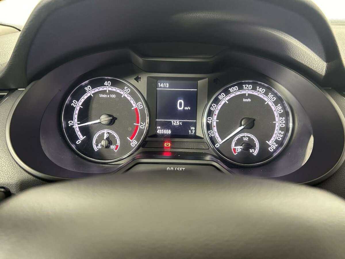 Купить Skoda Octavia с пробегом. Фото: #10