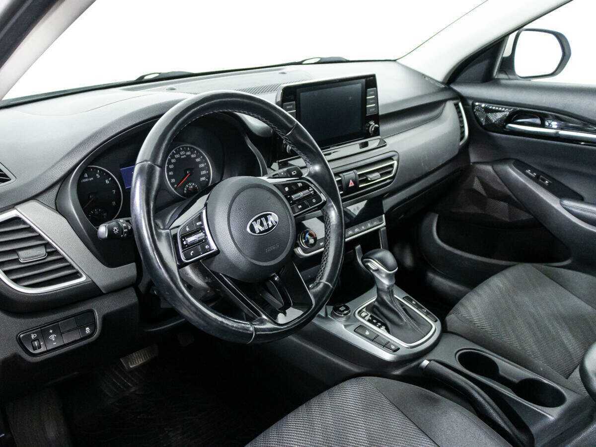 Купить Kia Seltos с пробегом. Фото: #10
