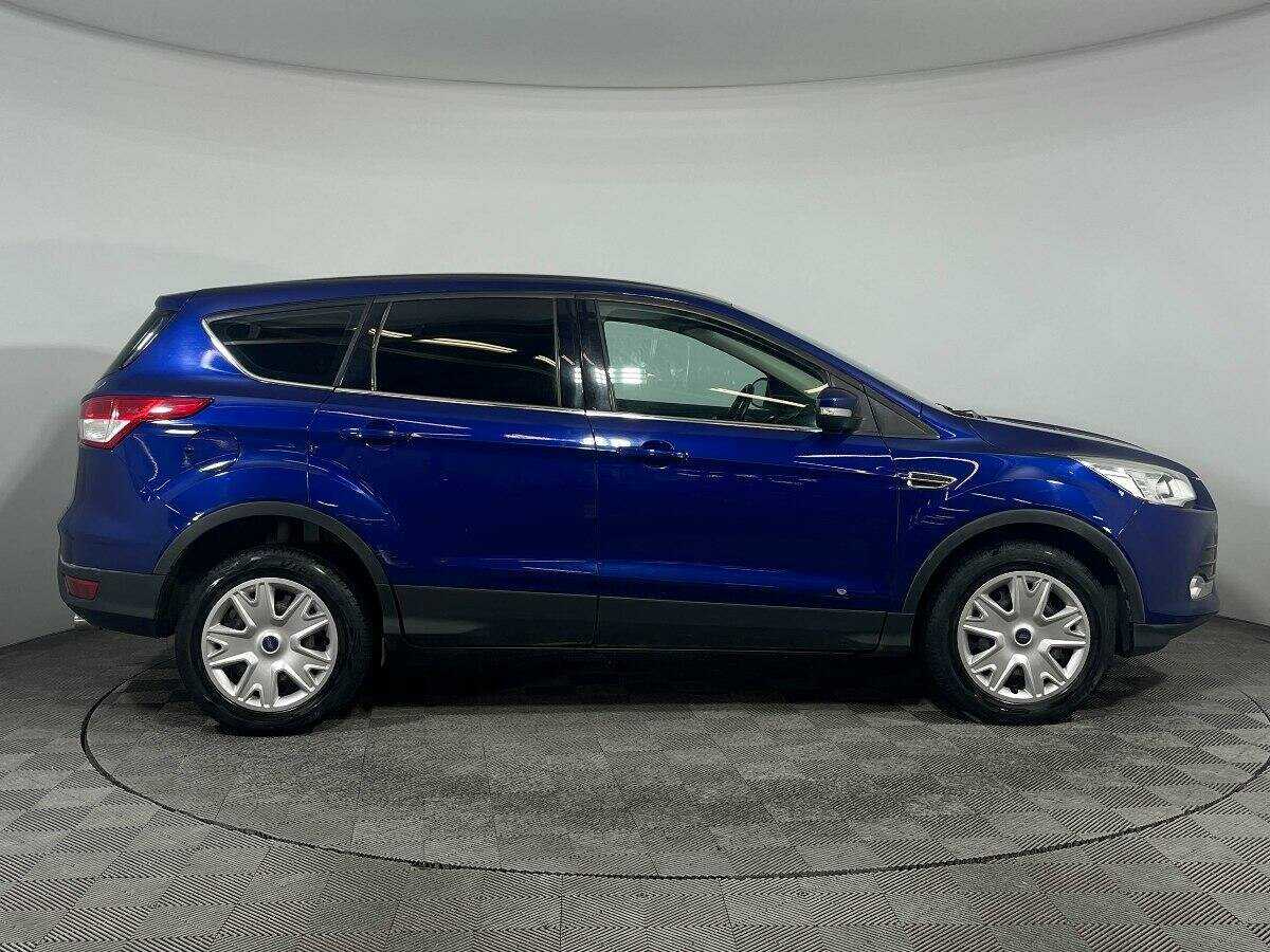 Купить Ford Kuga с пробегом. Фото: #3