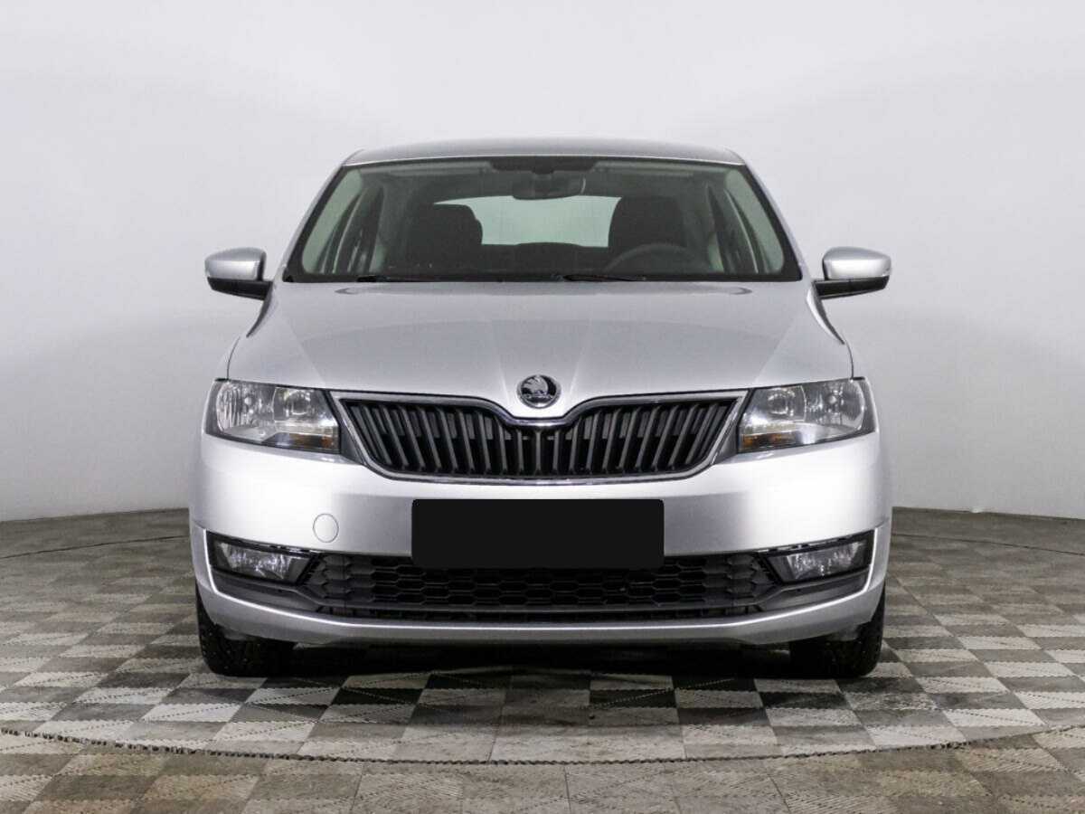 Купить Skoda Rapid с пробегом. Фото: #1
