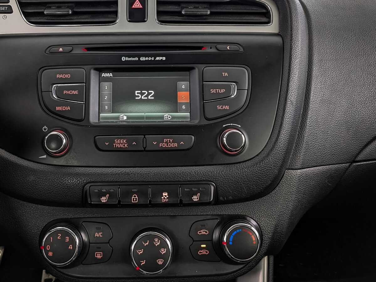 Купить Kia Ceed с пробегом. Фото: #12