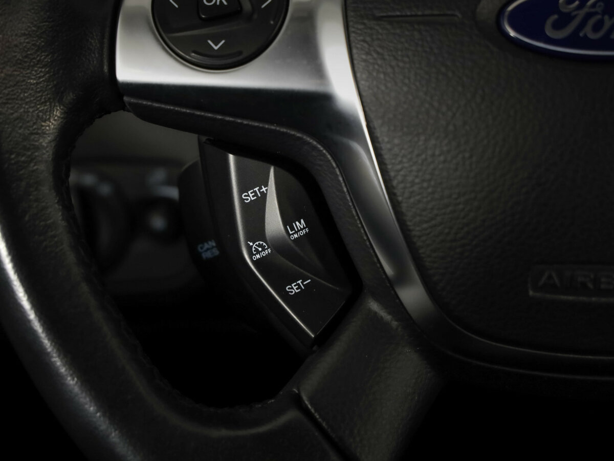 Купить Ford Kuga с пробегом. Фото: #12