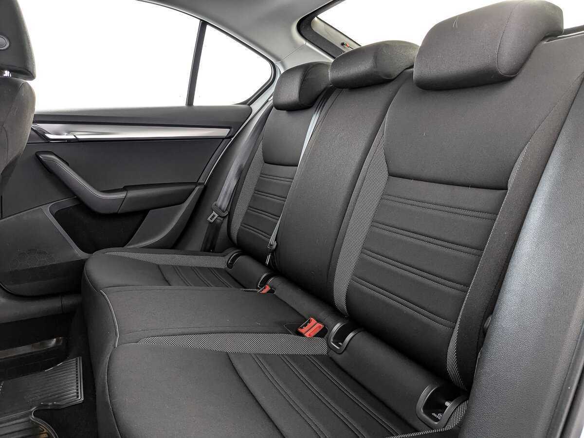 Купить Skoda Octavia с пробегом. Фото: #12