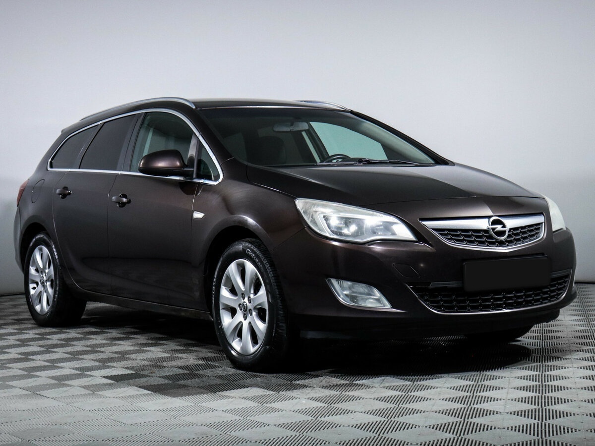 Купить Opel Astra с пробегом. Фото: #2
