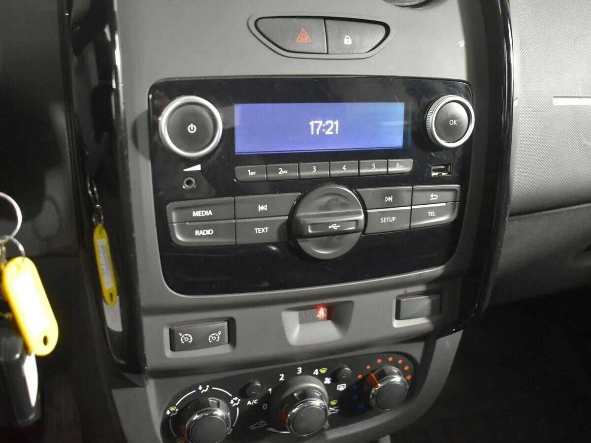 Купить Renault Duster с пробегом. Фото: #17