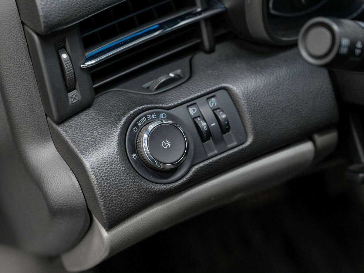 Купить Chevrolet Malibu с пробегом. Фото: #15