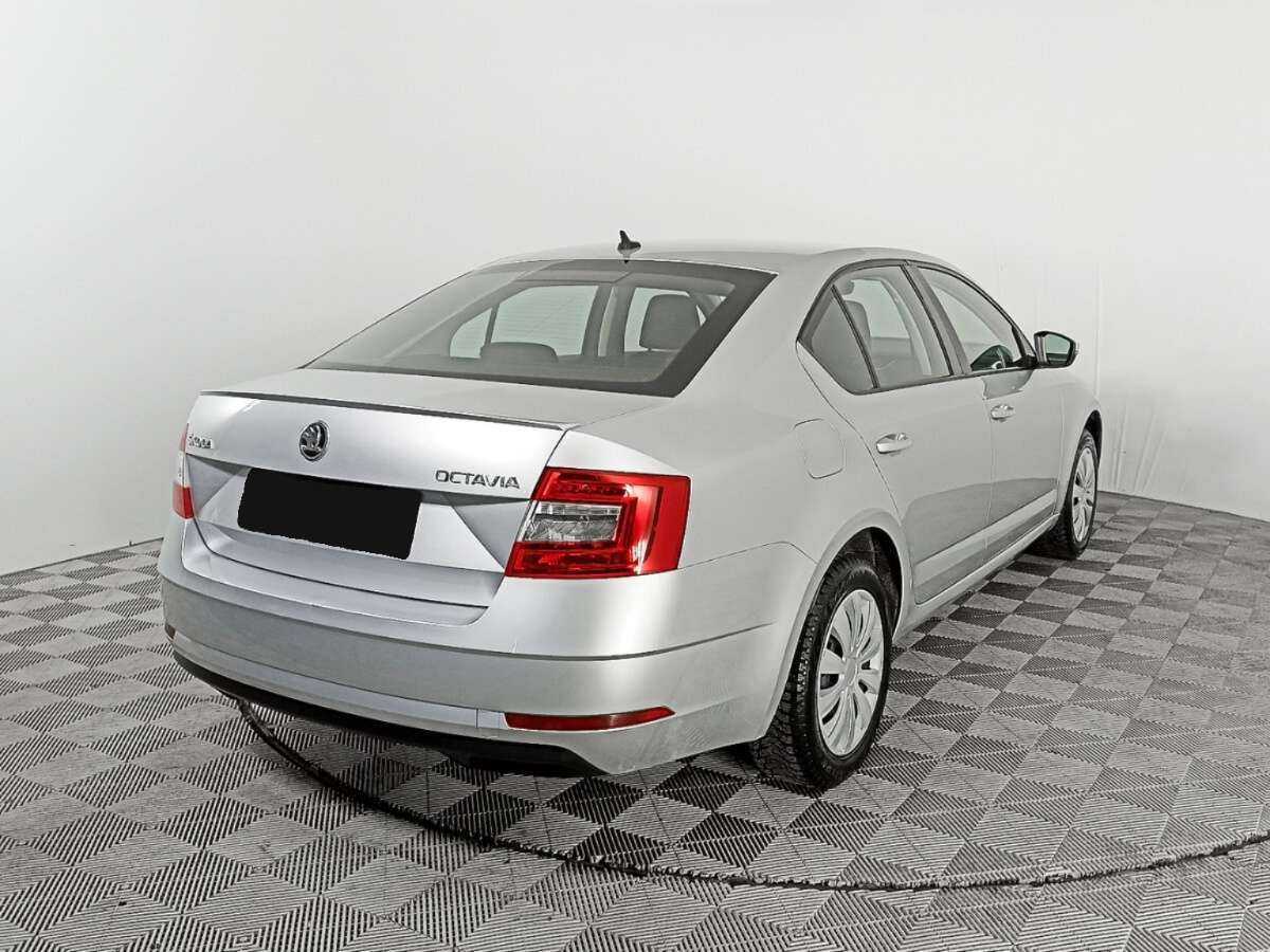 Купить Skoda Octavia с пробегом. Фото: #3