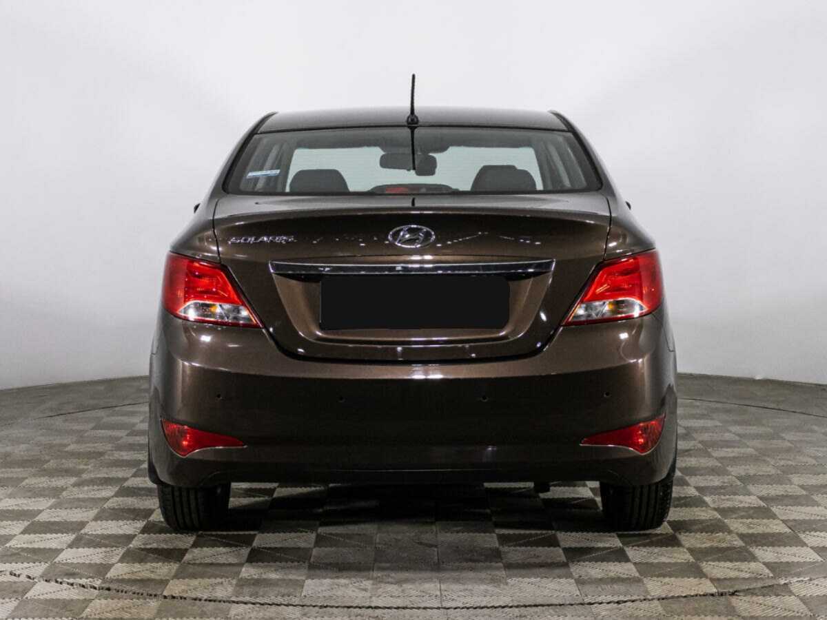 Купить Hyundai Solaris с пробегом. Фото: #5