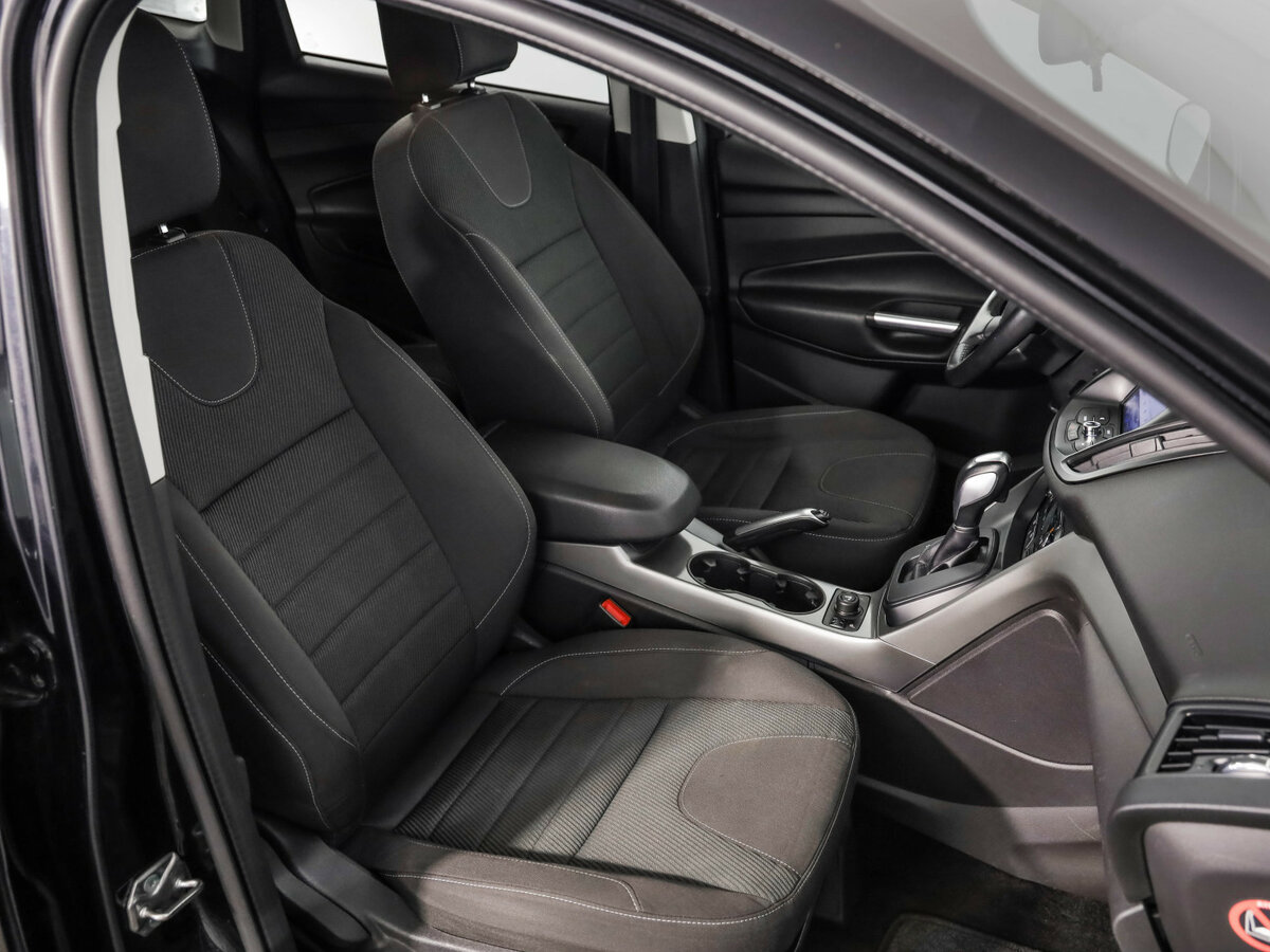 Купить Ford Kuga с пробегом. Фото: #25
