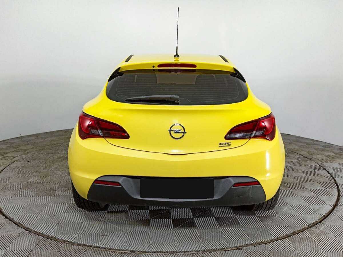 Купить Opel Astra с пробегом. Фото: #4