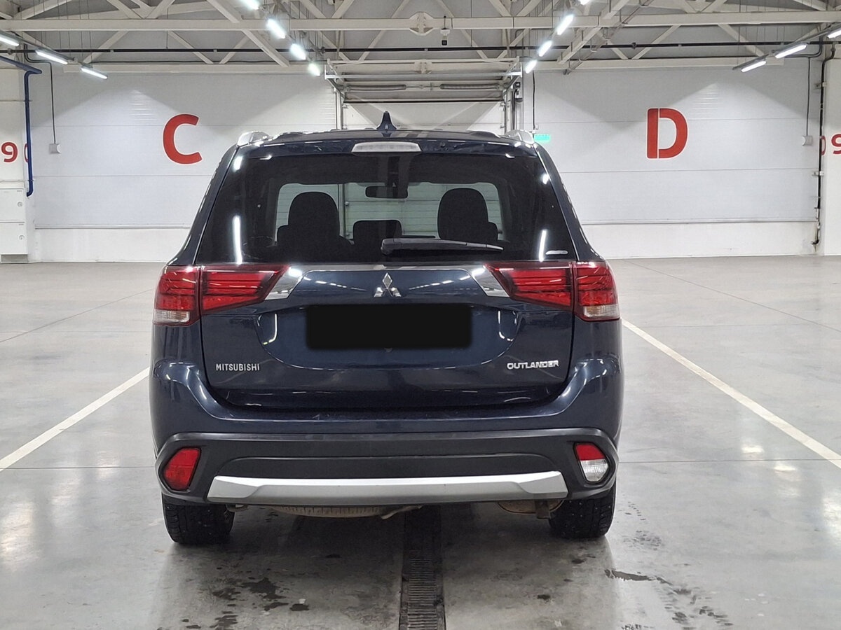 Купить Mitsubishi Outlander с пробегом. Фото: #5