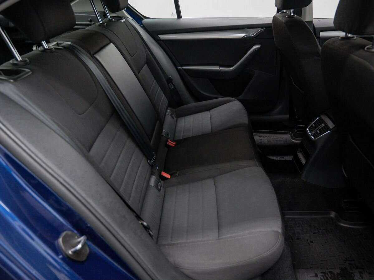 Купить Skoda Octavia с пробегом. Фото: #8