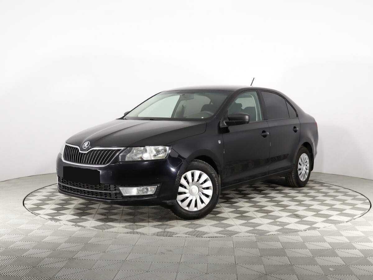 Купить Skoda Rapid с пробегом. Посмотреть фото