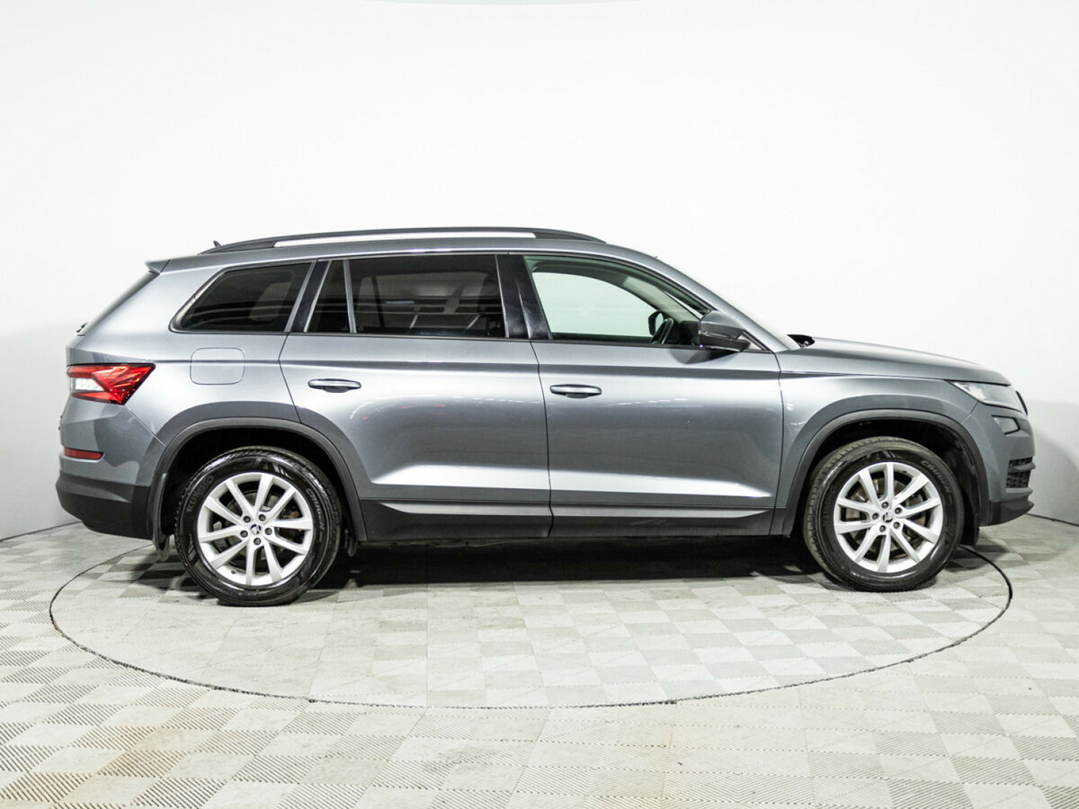 Купить Skoda Kodiaq с пробегом. Фото: #3