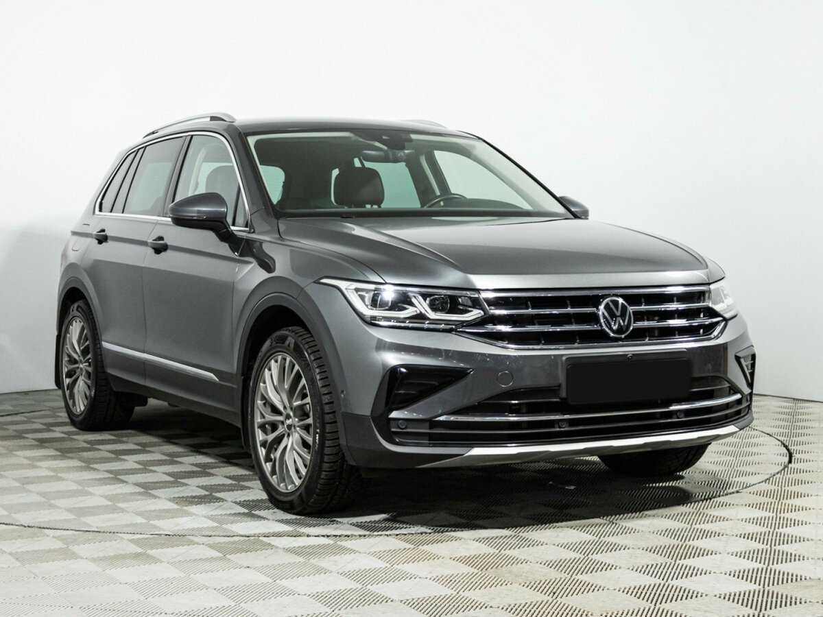 Купить Volkswagen Tiguan с пробегом. Фото: #2