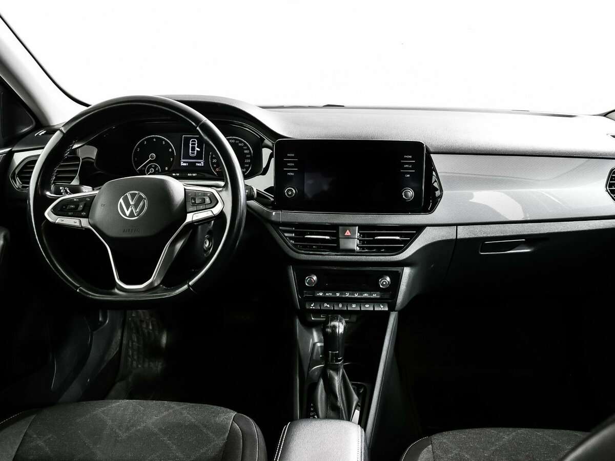 Купить Volkswagen Polo с пробегом. Фото: #10