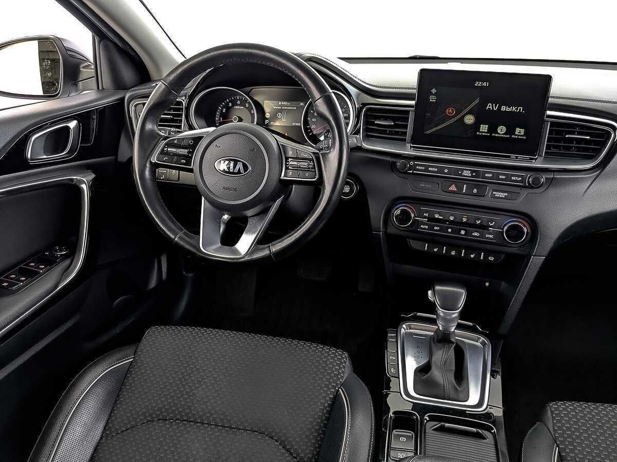 Купить Kia Ceed с пробегом. Фото: #25