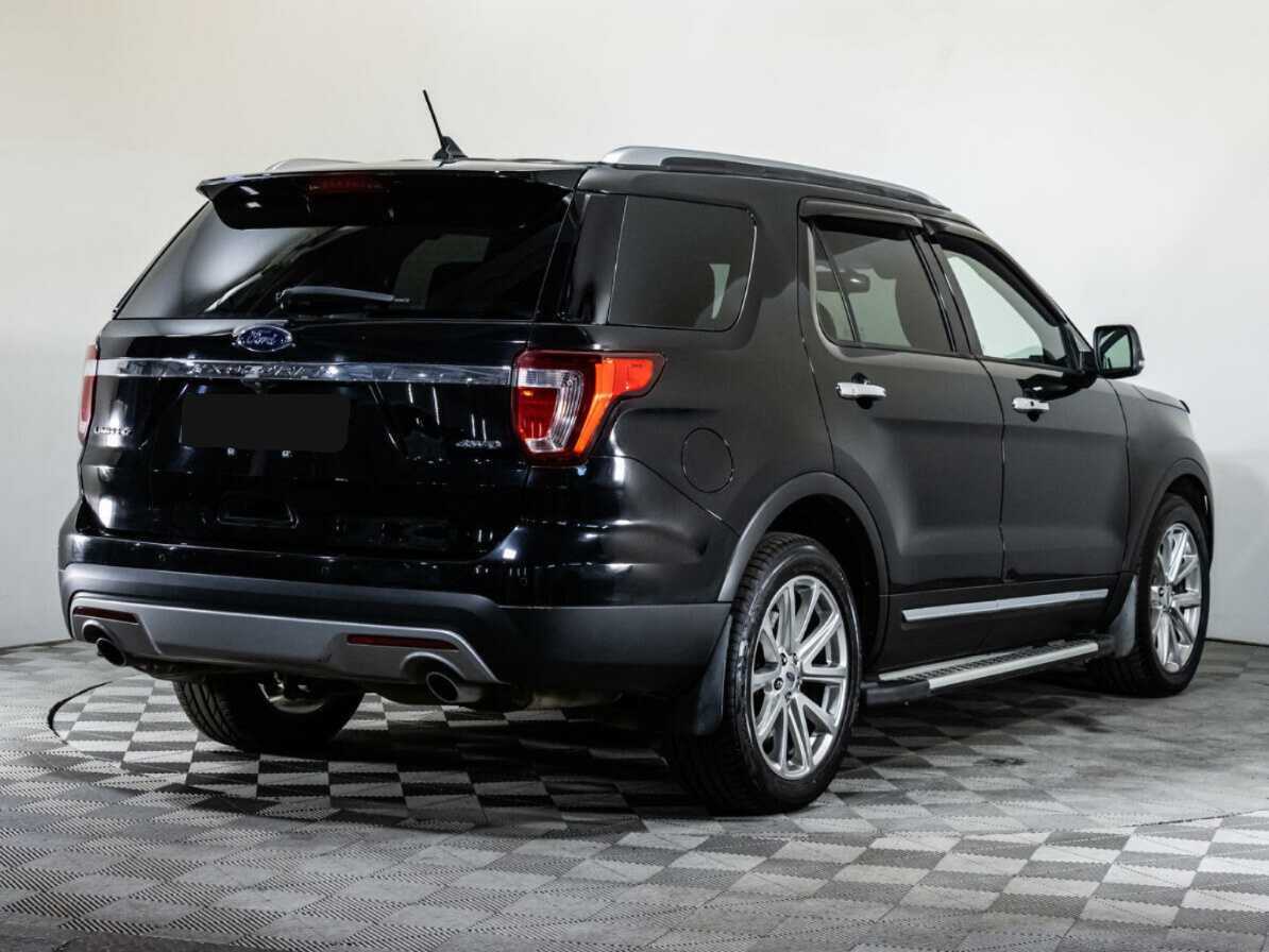 Купить Ford Explorer с пробегом. Фото: #3