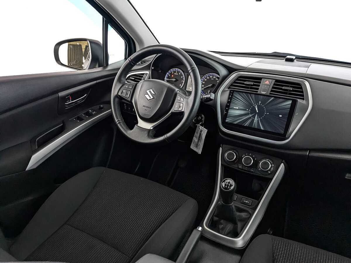 Купить Suzuki SX4 с пробегом. Фото: #16