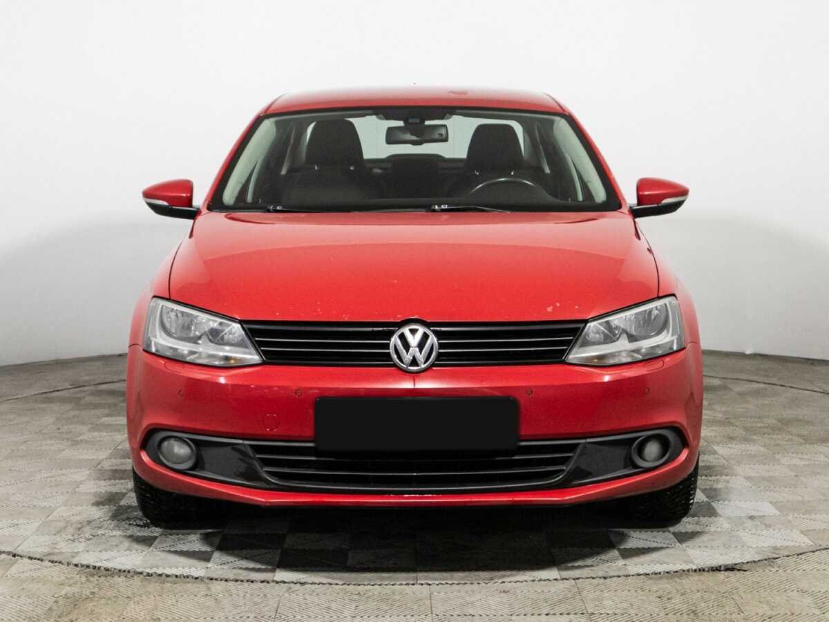 Купить Volkswagen Jetta с пробегом. Фото: #1