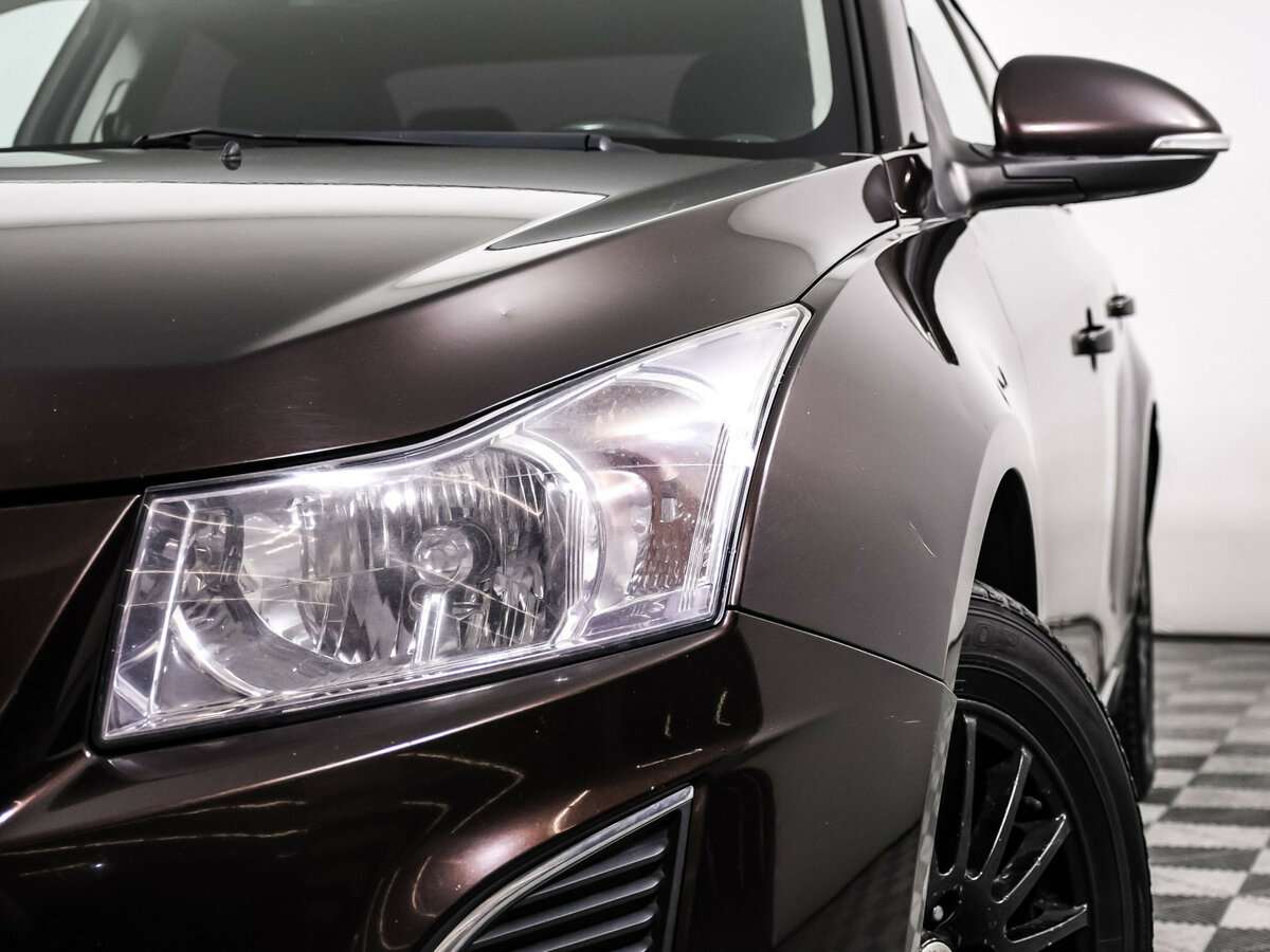Купить Chevrolet Cruze с пробегом. Фото: #13