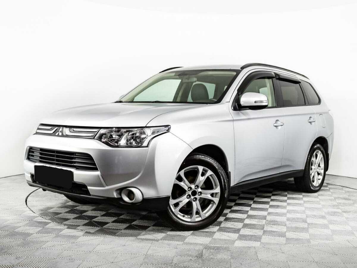 Купить Mitsubishi Outlander с пробегом. Посмотреть фото