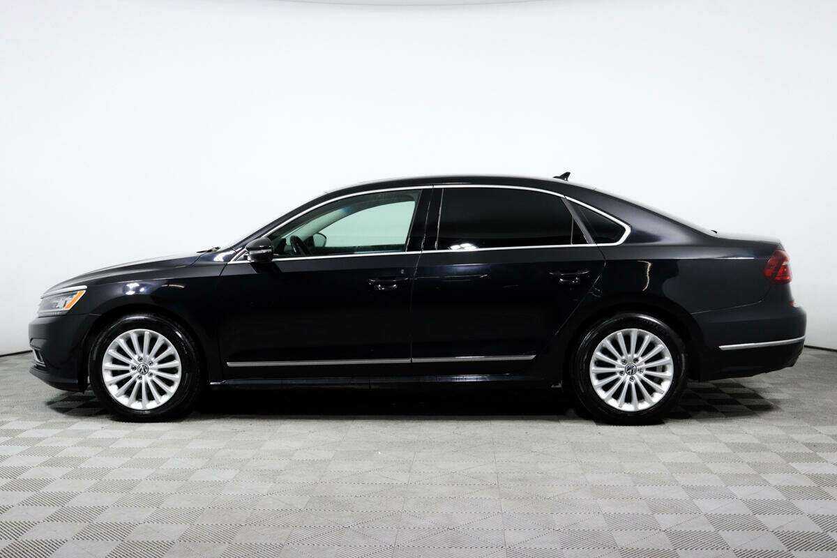 Купить Volkswagen Passat с пробегом. Фото: #7