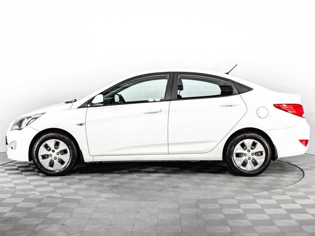 Купить Hyundai Solaris с пробегом. Фото: #7