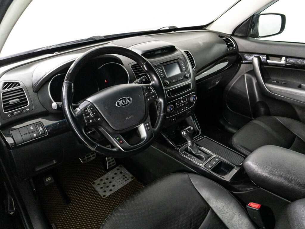 Купить Kia Sorento с пробегом. Фото: #10