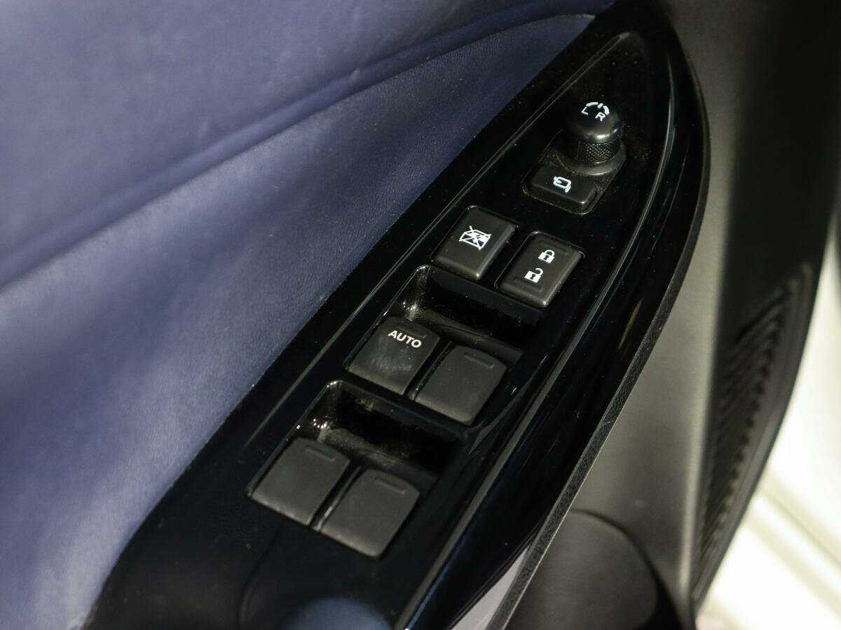 Купить Suzuki Baleno с пробегом. Фото: #15