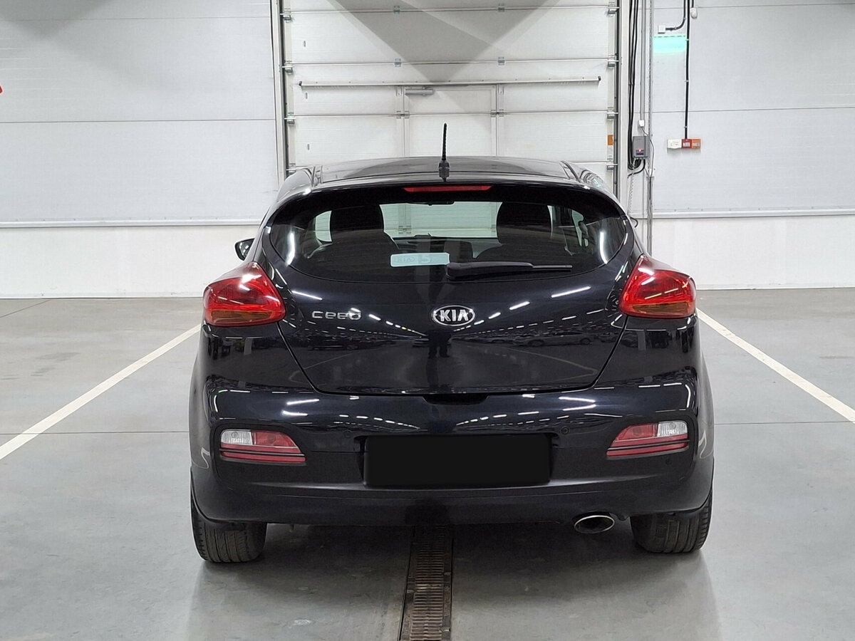 Купить Kia Ceed с пробегом. Фото: #5