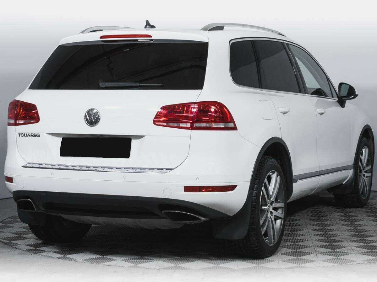 Купить Volkswagen Touareg с пробегом. Фото: #5