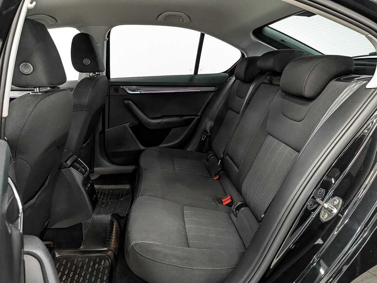 Купить Skoda Octavia с пробегом. Фото: #15