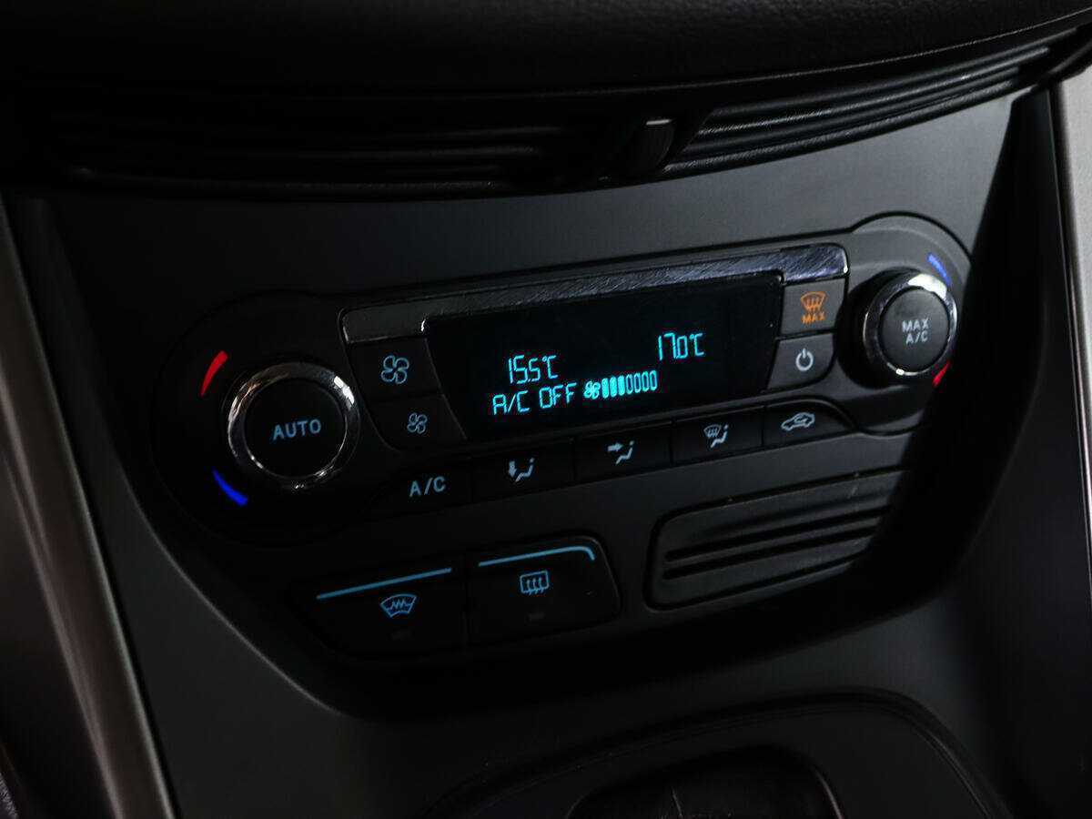 Купить Ford Kuga с пробегом. Фото: #14