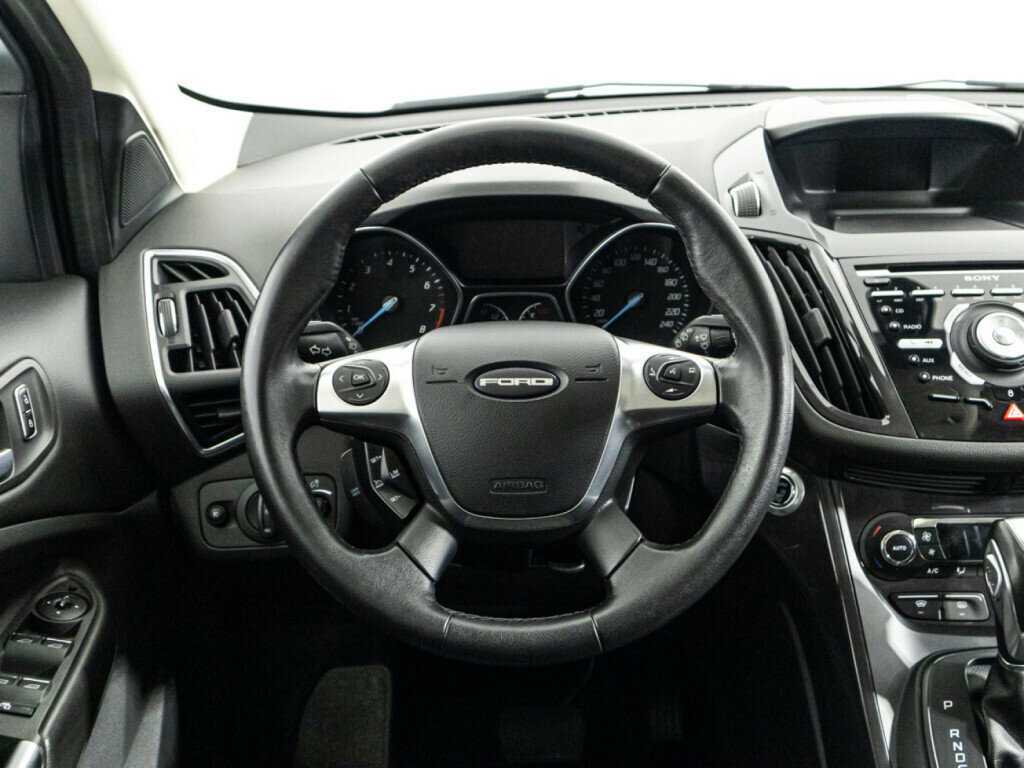 Купить Ford Kuga с пробегом. Фото: #17