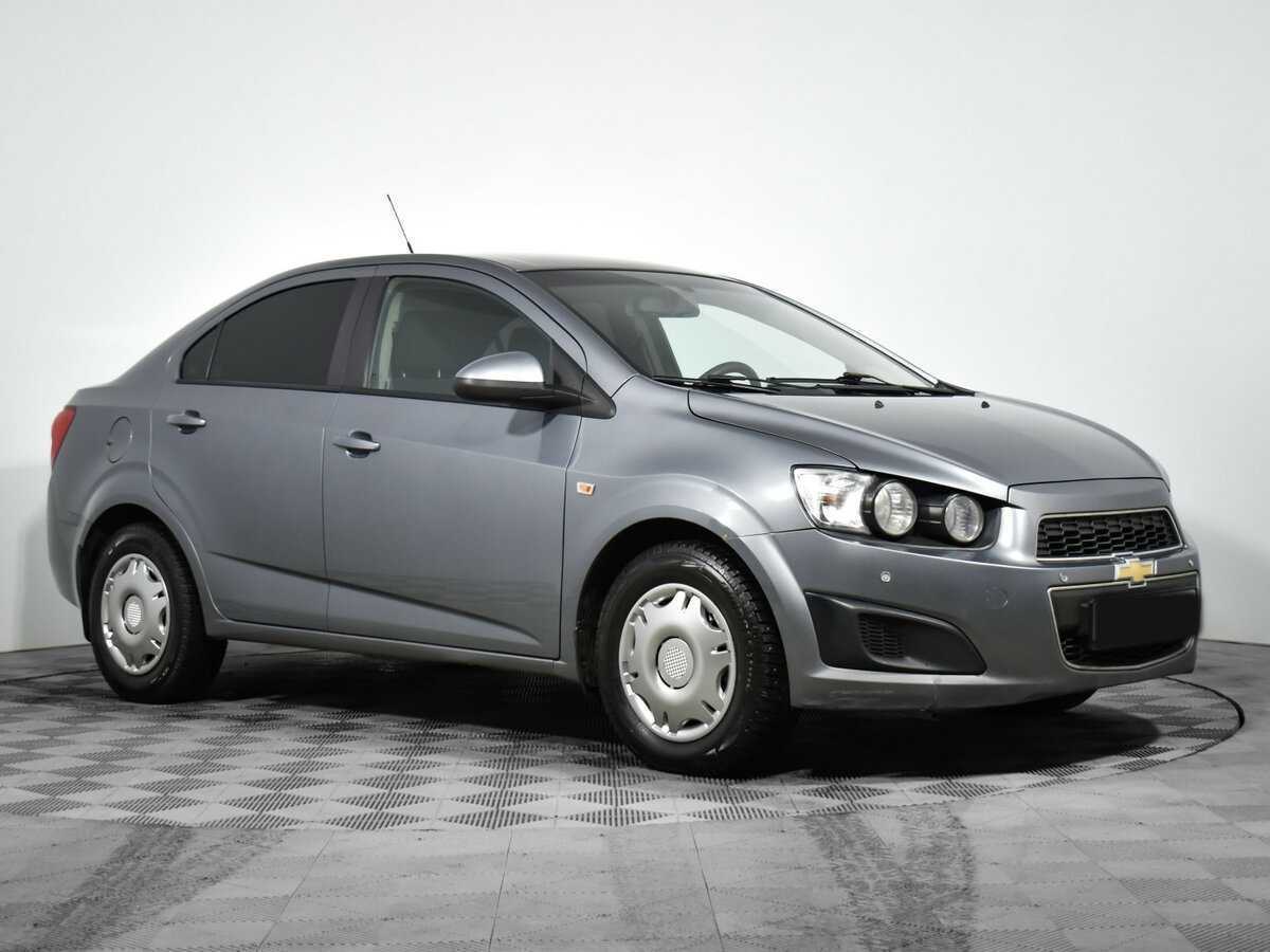 Купить Chevrolet Aveo с пробегом. Фото: #2