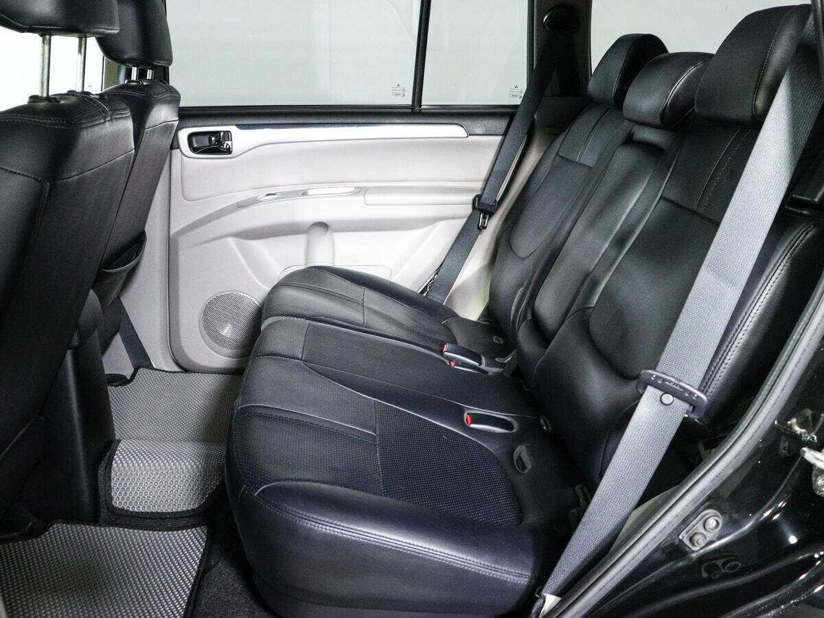 Купить Mitsubishi Pajero Sport с пробегом. Фото: #6