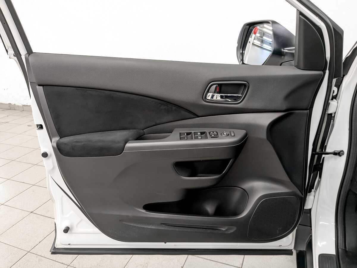 Купить Honda CR-V с пробегом. Фото: #16