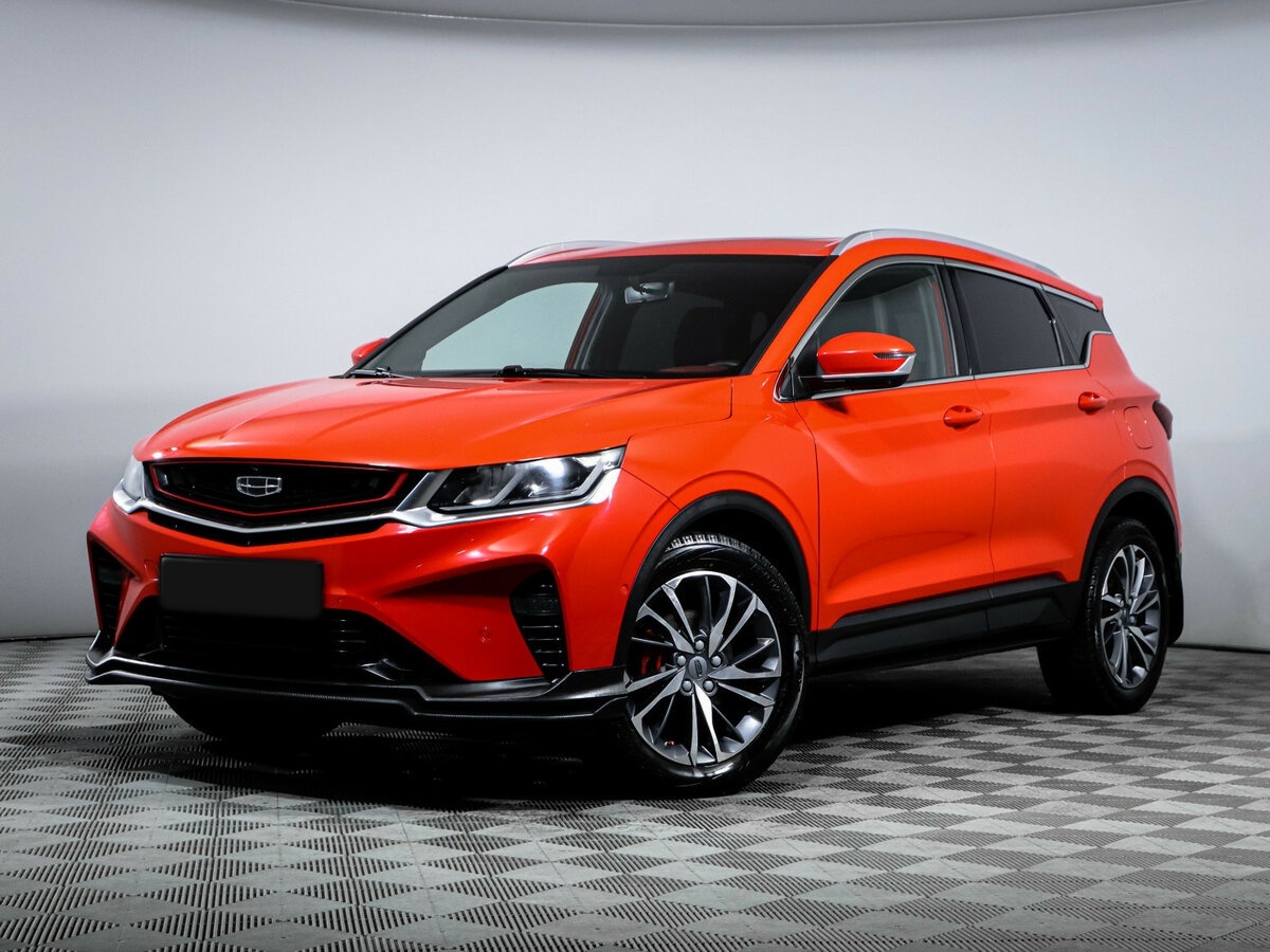 Купить Geely Coolray с пробегом. Посмотреть фото