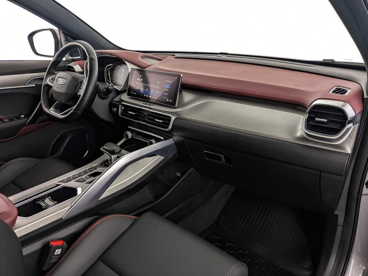 Купить Geely Coolray с пробегом. Фото: #10