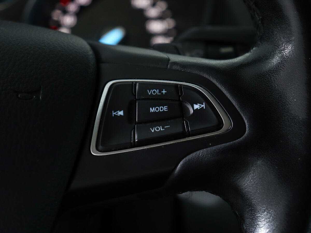 Купить Ford Kuga с пробегом. Фото: #14