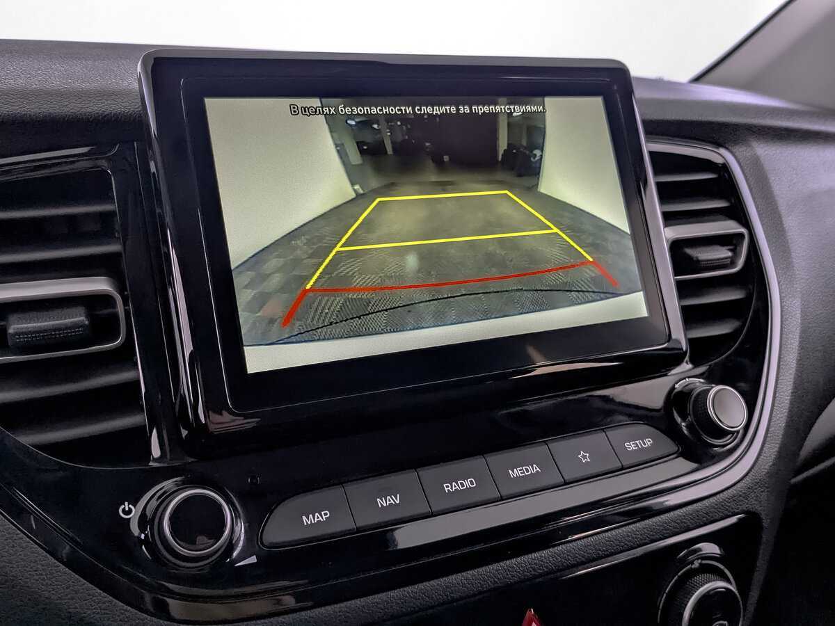 Купить Hyundai Solaris с пробегом. Фото: #26