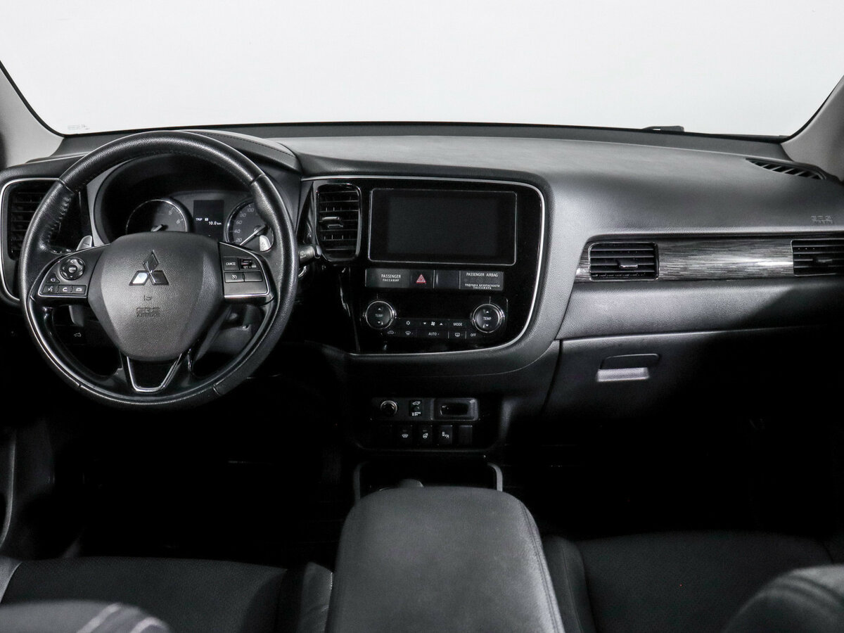 Купить Mitsubishi Outlander с пробегом. Фото: #8