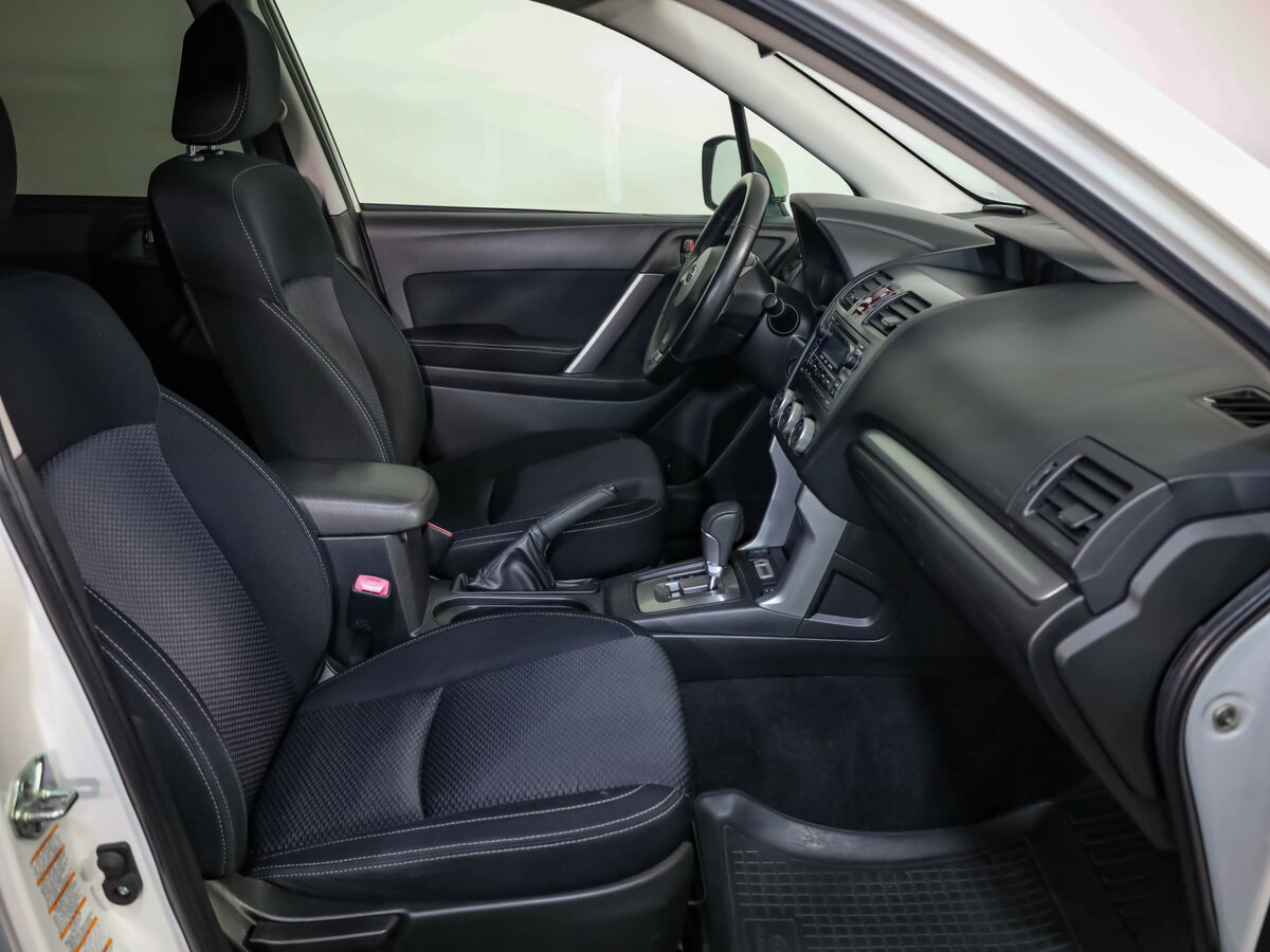 Купить Subaru Forester с пробегом. Фото: #20