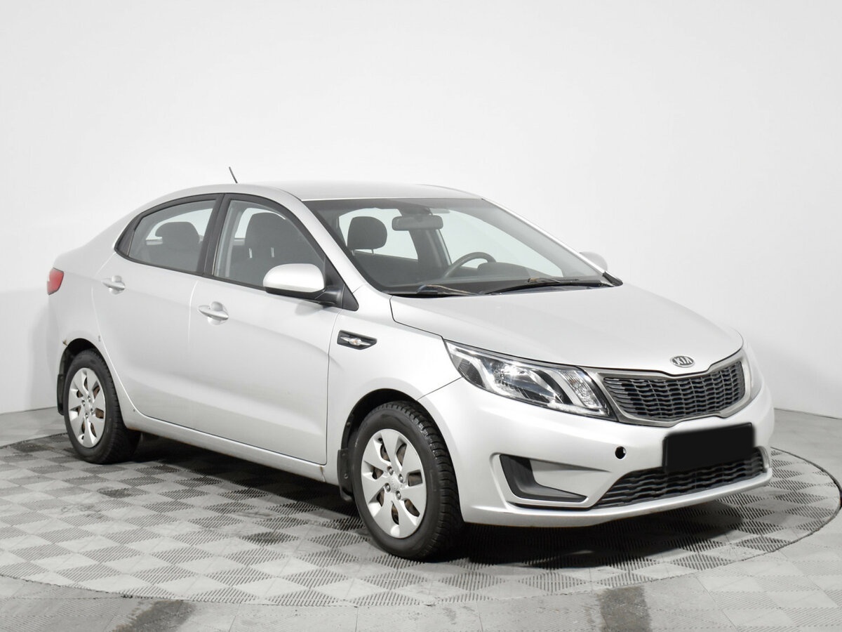 Купить Kia Rio с пробегом. Фото: #2
